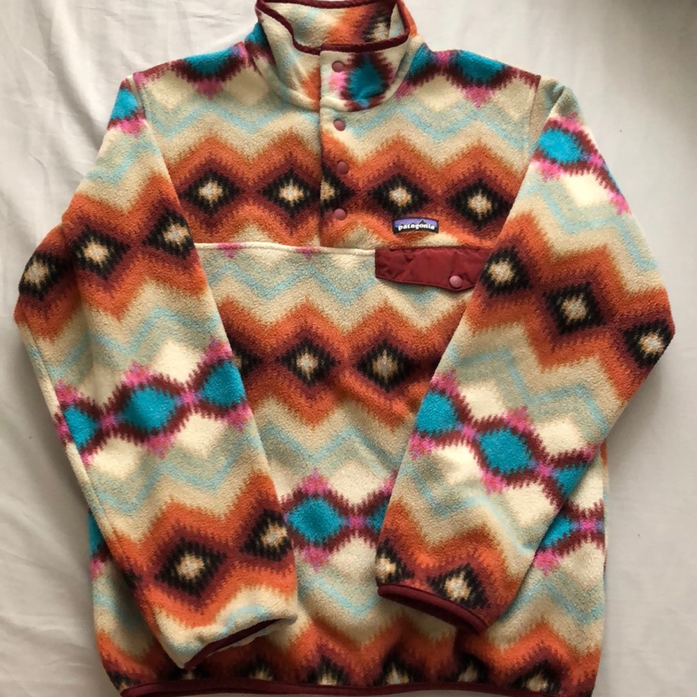 Patagonia synchilla sweater EUC Aztec